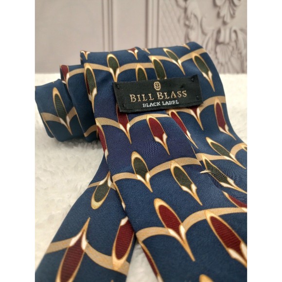 Bill Blass Black Label Luxury Men's Tie 100% Silk Made In Cost Rica Navy Blue EC - Picture 1 of 13